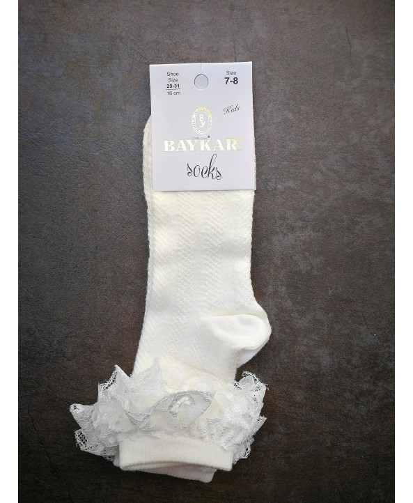 Детски чорапи с дантела 5001